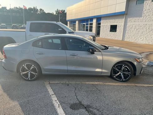 Used 2024 Volvo S60 B5 Core AWD/4WD image 4