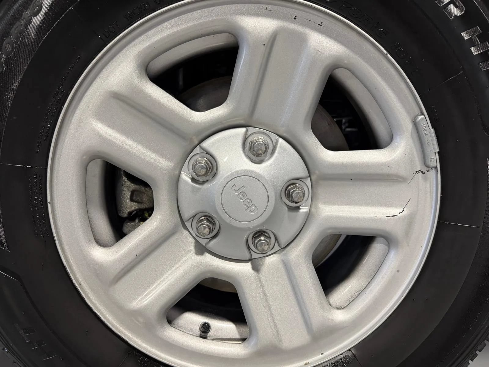 Used 2012 Jeep Wrangler Sport AWD/4WD image 10