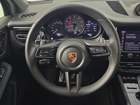 Certified 2023 Porsche Macan S AWD/4WD image 31