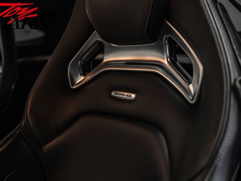 Used 2017 Mercedes-Benz AMG GT Coupe image 27