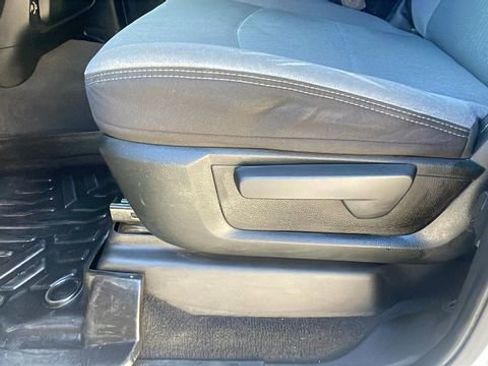Used 2019 RAM 2500 Big Horn AWD/4WD image 28