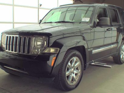 Used 2010 Jeep Liberty Limited w/ Tire & Wheel Group