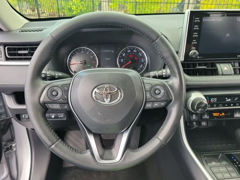 Used 2019 Toyota RAV4 XLE w/ Convenience Package AWD/4WD image 31