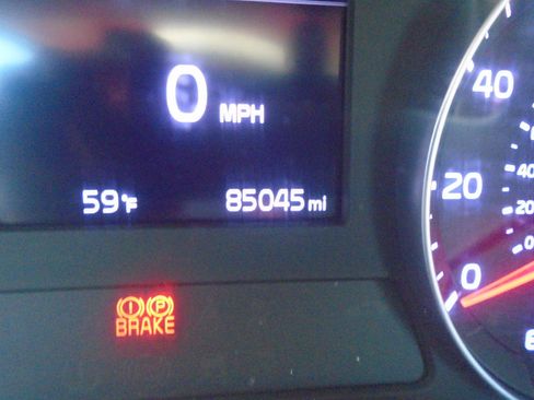 Used 2019 Kia Forte FE SEDAN image 16