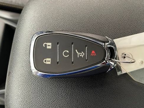 Certified 2022 Chevrolet Equinox LT AWD/4WD image 25