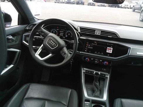 Used 2025 Audi Q3 2.0T Premium AWD/4WD image 6