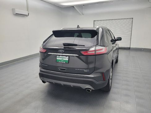 Used 2019 Ford Edge Titanium AWD/4WD image 7