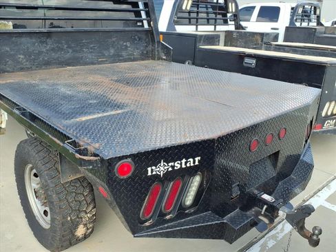 Used 2017 Ford F250 XL w/ Power Equipment Group image 7