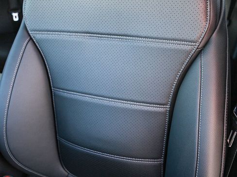 New 2026 Mercedes-Benz GLC 300 4MATIC image 24