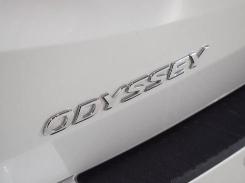 Used 2021 Honda Odyssey Touring image 12