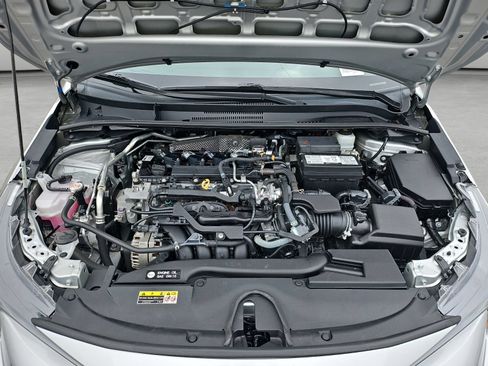 Used 2023 Toyota Corolla LE FWD image 38