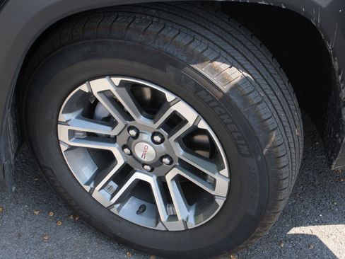 Used 2026 GMC Terrain Elevation AWD/4WD image 16