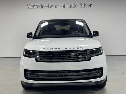 Used 2023 Land Rover Range Rover Long Wheelbase SE AWD/4WD image 9
