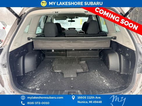 Used 2023 Subaru Forester Premium image 13