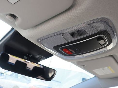 Used 2025 Hyundai Kona SEL image 24