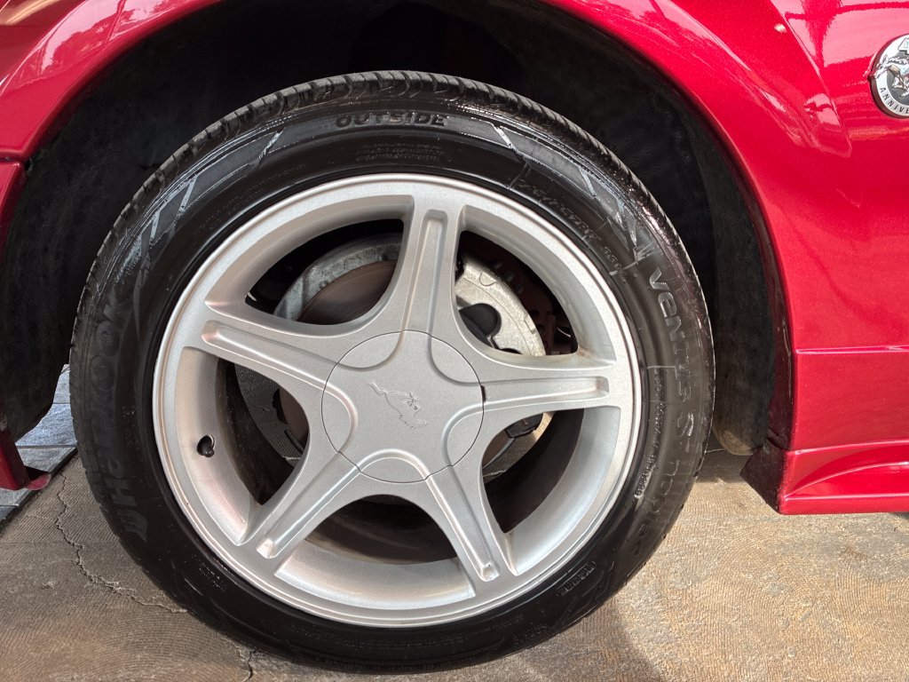Used 2004 Ford Mustang GT RWD image 24