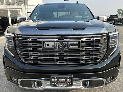 Used 2023 GMC Sierra 1500 Denali Ultimate AWD/4WD image 2