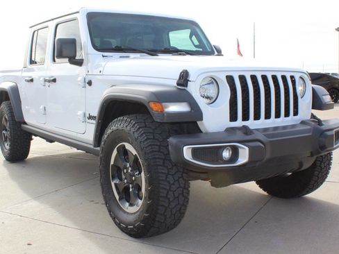Used 2023 Jeep Gladiator Sport image 17