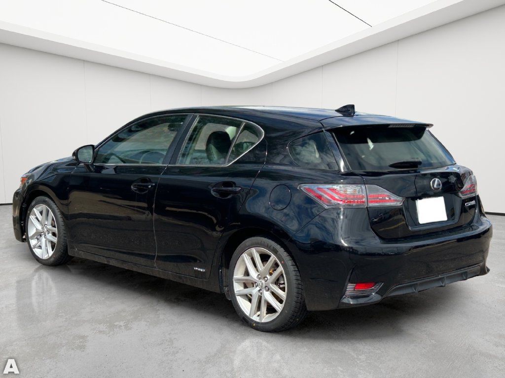 Used 2015 Lexus CT 200h FWD image 4