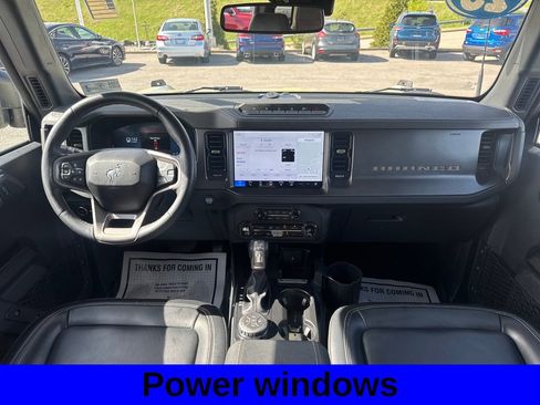 Used 2025 Ford Bronco Badlands AWD/4WD image 11