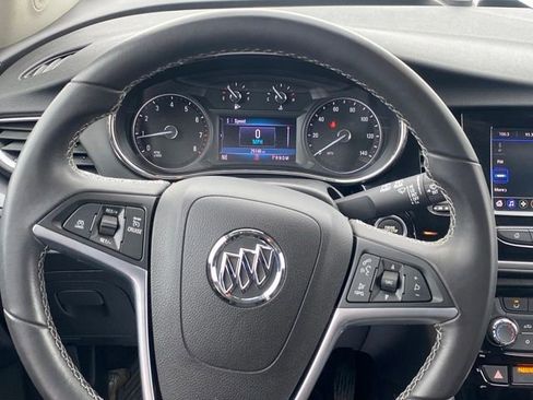 Used 2022 Buick Encore Preferred image 8