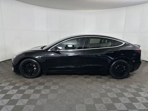 Used 2018 Tesla Model 3 Long Range image 6