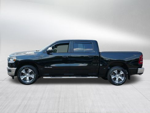 Used 2023 RAM 1500 Laramie AWD/4WD image 4
