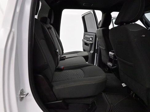 Used 2025 RAM 2500 Big Horn AWD/4WD image 30
