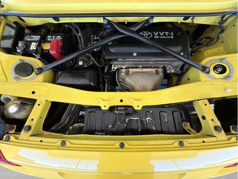 Used 2001 Toyota MR2 image 28