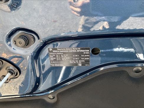 Certified 2023 BMW 530i w/ Premium Package image 32