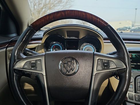 Used 2012 Buick LaCrosse Touring image 25