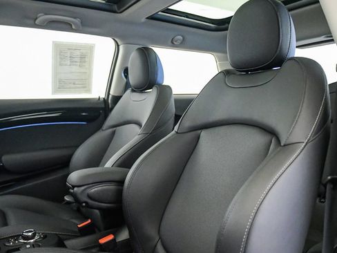 Certified 2024 MINI Cooper S FWD image 18
