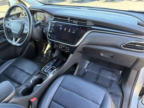 Used 2023 Chevrolet Bolt EUV LT w/ Convenience Package image 33