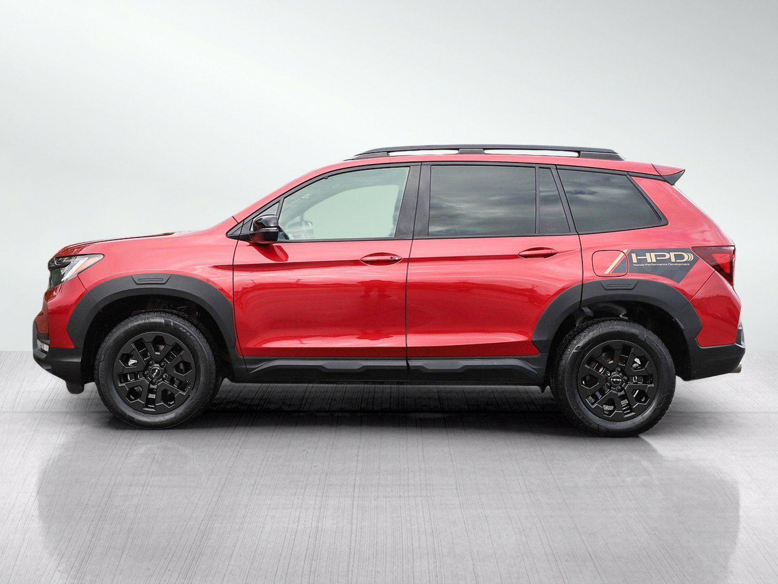 Used 2022 Honda Passport TrailSport image 2