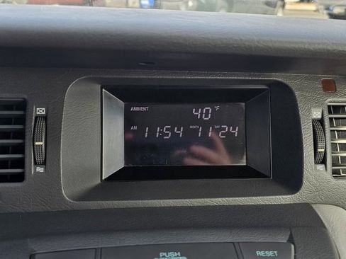 Used 2006 Kia Amanti image 13