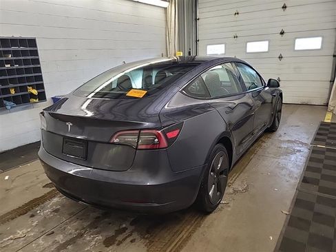 Used 2023 Tesla Model 3 Standard Range image 7