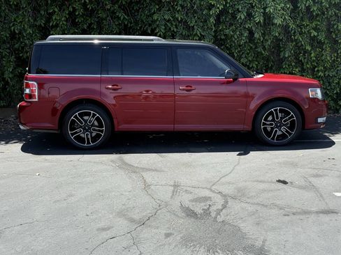 Used 2014 Ford Flex SEL w/ Equipment Group 202A FWD image 7