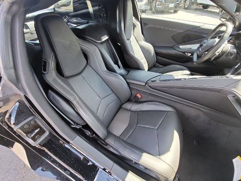 Used 2025 Chevrolet Corvette Stingray Coupe w/ Battery Protection Package image 24