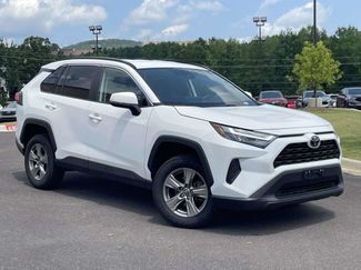 Used 2024 Toyota RAV4 XLE FWD video 1