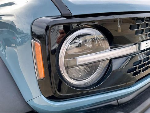 Used 2022 Ford Bronco Wildtrak image 26