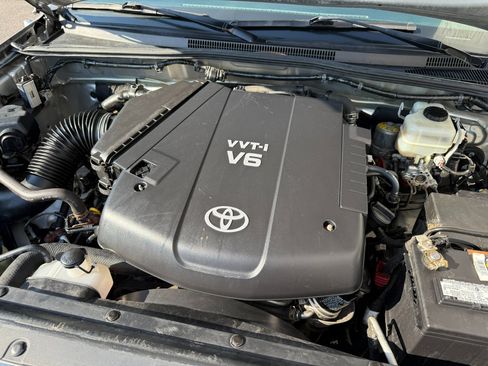 Used 2013 Toyota Tacoma 4x4 Access Cab V6 image 22