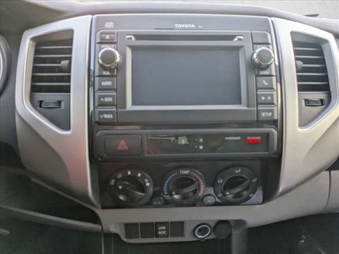 Used 2013 Toyota Tacoma PreRunner w/ TRD Sport Pkg image 14