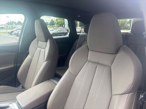 Certified 2025 Audi Q5 Premium Plus w/ Premium Plus AWD/4WD image 13