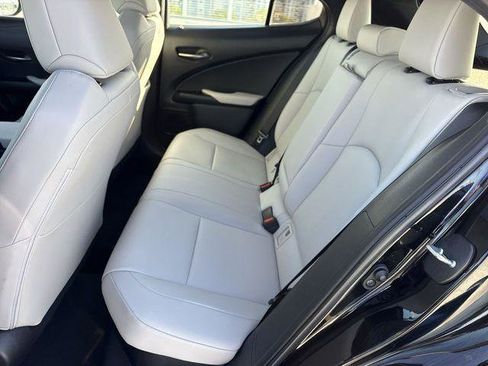 Certified 2023 Lexus UX 250h FWD w/ Accessory Package (Z1) image 23