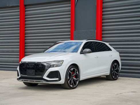 Used 2020 Audi RS Q8 w/ Carbon Optic Package AWD/4WD image 1