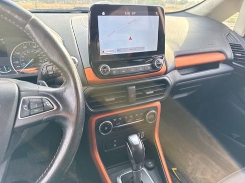 Used 2018 Ford EcoSport SES image 28