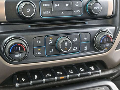 Used 2019 GMC Sierra 2500 Denali w/ Duramax Plus Package image 22