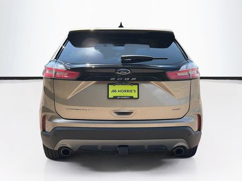 Used 2021 Ford Edge Titanium w/ Canadian Touring Package AWD/4WD image 6