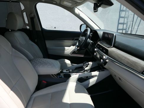 Used 2022 Kia Telluride EX FWD image 26
