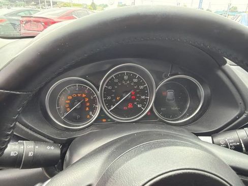 Used 2020 MAZDA CX-5 Touring FWD image 14